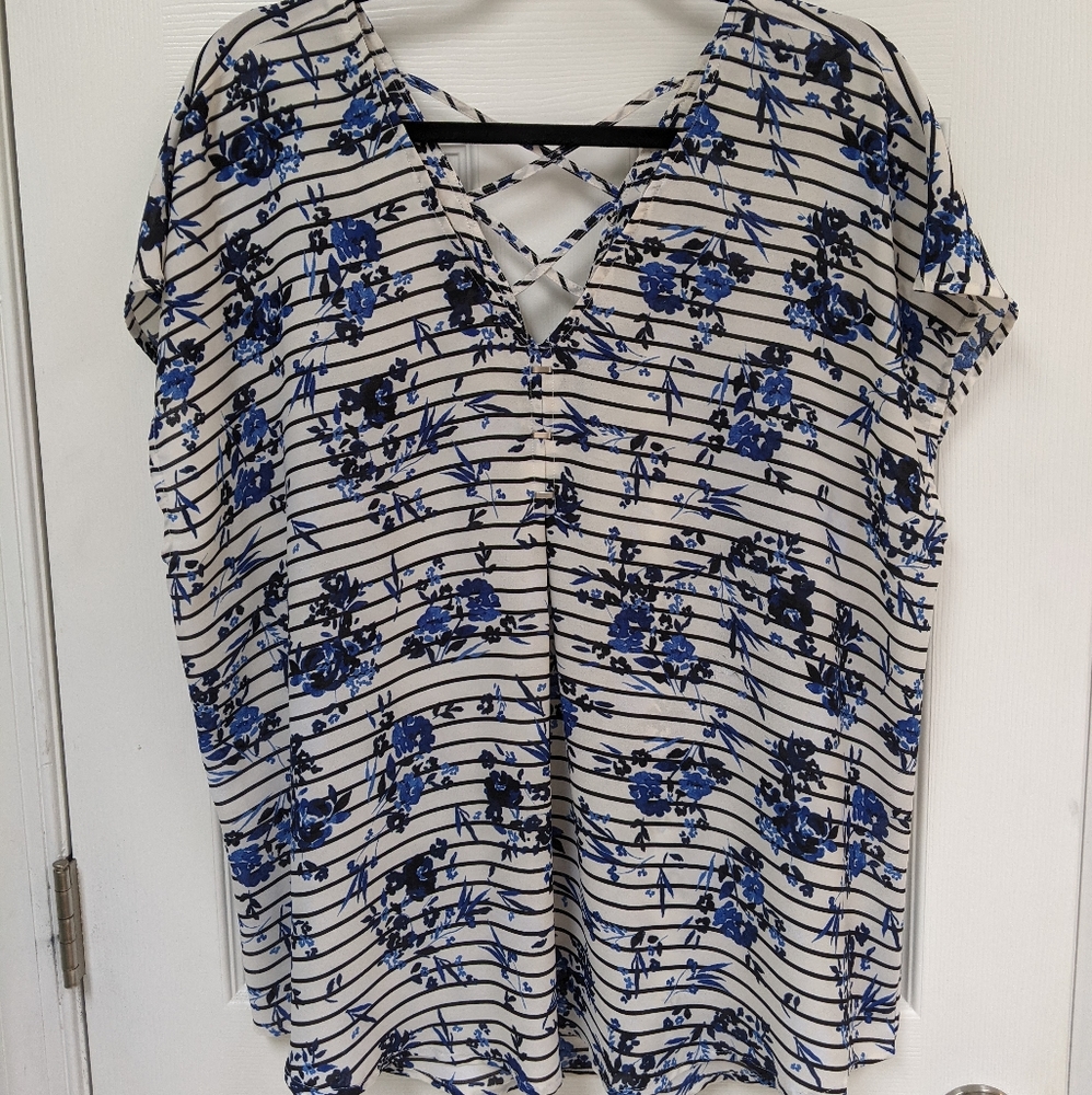Torrid Criss-Cross back Top